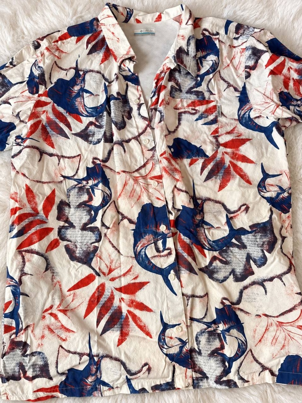 Columbia Men's Lightweight Floral Button-Up Top in Cream, Navy & Red Size XL